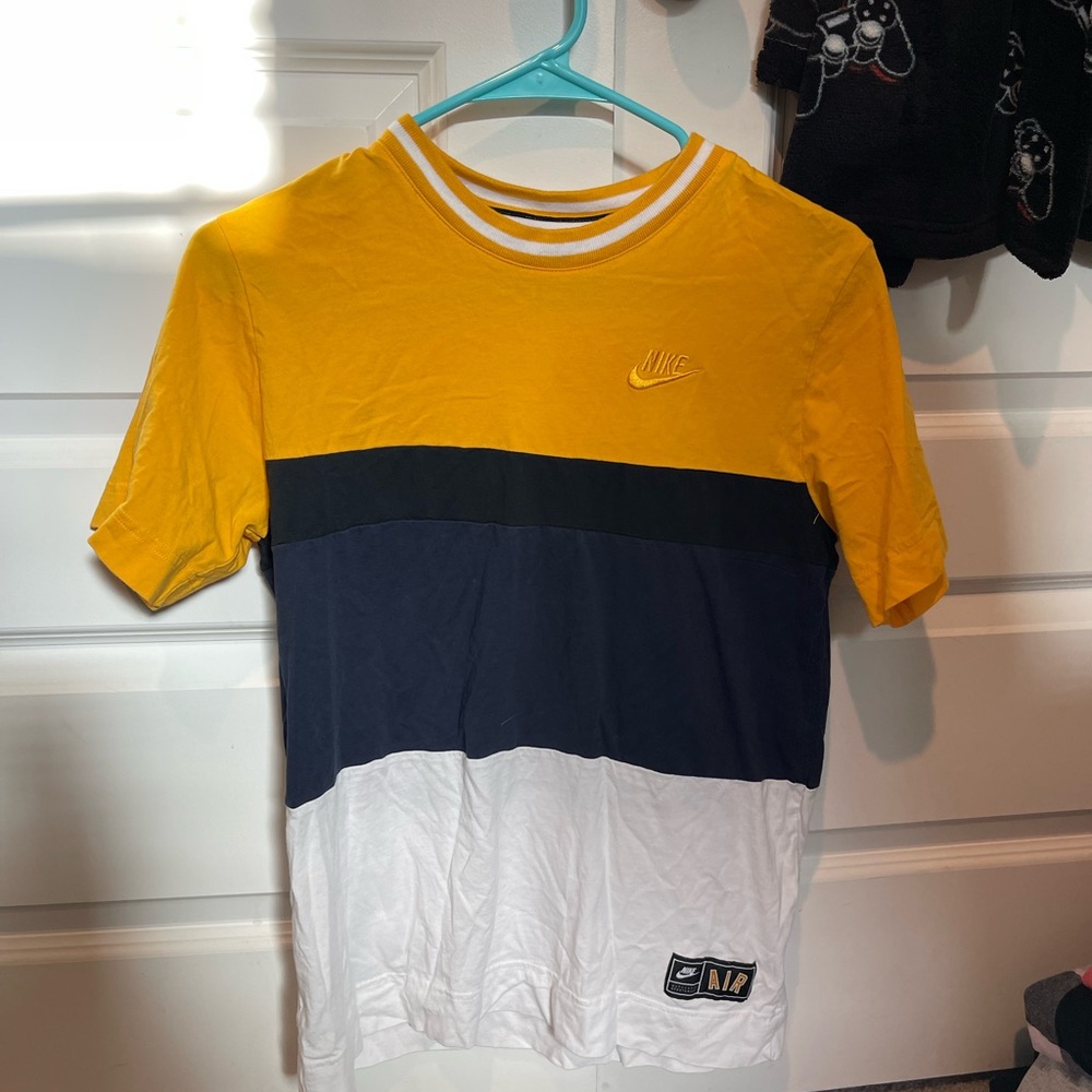 Nike Tri-Color Tee in Yellow, Navy, and White